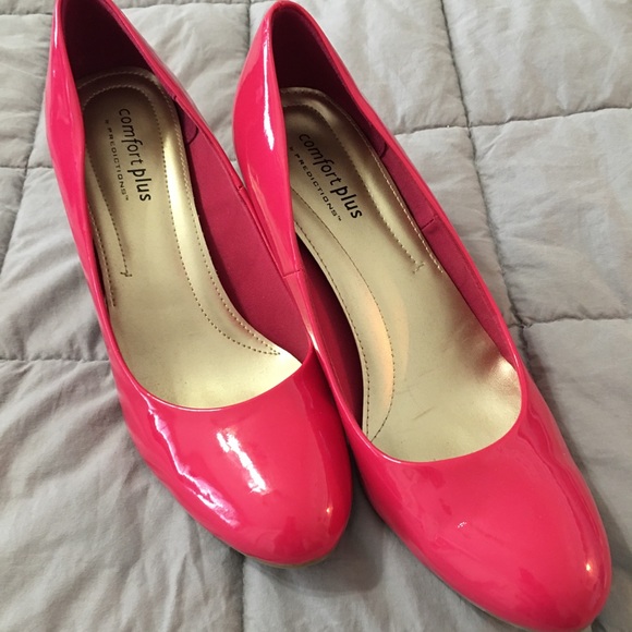 pink pumps size 11